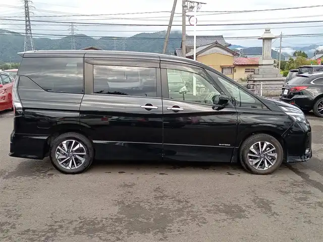 日産 セレナ ハイウェイスター V 福井県 2020(令2)年 4.4万km ダイヤモンドブラック 純正16インチAW/全方位カメラ/純正ナビ/フルセグテレビ/ハンズフリー両側オートスライドドア/前後コーナーセンサー/クルーズコントロール/ビルトインETC/ドアバイザー/本革巻きステアリング/LEDヘッドライト/Fフォグ/ダブル＋サイドエアバッグ/カーテンエアバッグ/BSW、BSI/横滑り防止装置/盗難防止装置/純正フロアマット/スマートキー