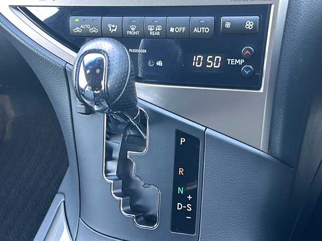 レクサス ＲＸ 450h Fスポーツ 秋田県 2012(平24)年 3.6万km プラチナムシルバーメタリック 純正メモリナビ/Bluetooth、CD、フルセグTV/バックカメラ/ETC/前後ドライブレコーダー/クルーズコントロール/電動リアゲート/レザーシート/前席パワーシート/前席シートヒーター/純正19インチAW/ドアバイザー/スペアキー/4WD