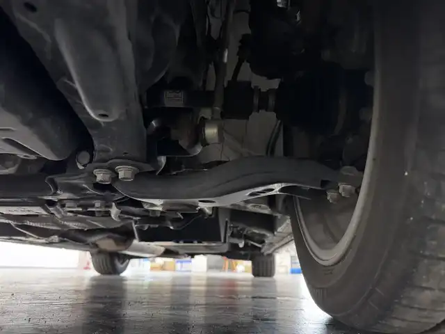 トヨタ ヴェルファイア Z Gエディション 三重県 2020(令2)年 1.6万km ホワイトパールクリスタルシャイン ガソリン/FF/MTモード付インパネCVT/純正 9インチナビ/（AM/FM/CD/DVD/USB/iPod/TV/Bluetooth/Miracast/AppleCarPlay/AndroidAuto）/純正 12.1インチ後席モニター V12T-R68C /バックガイドモニター/両側パワースライドドア/ETC/Toyota Safety Sense/・プリクラッシュセーフティ/・レーントレーシングアシスト/・レーダークルコン/・アダプティブハイビーム/・ロードサインアシスト/・インテリジェントクリアランスソナー［パーキングサポートブレーキ（静止物）］/・【OP】ブラインドスポットモニター＋リヤクロストラフィックオートブレーキ/など/装備/・【OP】ツインムーンルーフ/・【OP】デジタルインナーミラー/・3眼フルLEDヘッドランプ/・シートヒーター（D/N/2nd*）/ベンチレーション（D/N）/・ステアリングヒーター/・エグゼクティブパワーシート（Dメモリー付8way/N4way&オットマン/2ndシート電動リクライニング・オットマン）/・パワーバックドア/・AC100Vコンセント（100W）x2/・左右後席独立オートエアコン/・オートワイパー/・純正18inAW/・スマートキーx2/・保/取/マルチ取/など
