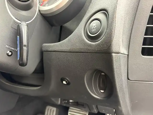 日産 フェアレディ Ｚ ロードスター バージョンT 愛知県 2011(平23)年 7.3万km プレミアムディープマルーン BOSEプレミアムサウンド/純正ナビ/（DVD/CD/FM/AM/AUX/ワンセグTV/Bluetooth）/パワーシート/シートヒーター/シートクーラー/ETC/パドルシフト/純正フロアマット/純正18インチAW/純正LEDライト/オートライト/スマート/プッシュスタート