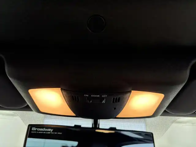 日産 フェアレディ Ｚ ロードスター バージョンT 愛知県 2011(平23)年 7.3万km プレミアムディープマルーン BOSEプレミアムサウンド/純正ナビ/（DVD/CD/FM/AM/AUX/ワンセグTV/Bluetooth）/パワーシート/シートヒーター/シートクーラー/ETC/パドルシフト/純正フロアマット/純正18インチAW/純正LEDライト/オートライト/スマート/プッシュスタート