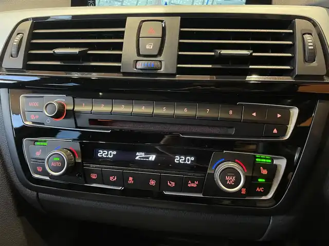 ＢＭＷ ４２０ｉ xDrive グランクーペ Mスポーツ 道央・札幌 2016(平28)年 3.7万km カーボンブラックM 電動ガラスサンルーフ/ダコタレザーシート/ACC/ヘッドアップディスプレイ/シートヒーター/電動フロントシート/純正HDDナビ/CD/DVD/USB/Bluetooth/バックカメラ/PDC/HIDヘッドライト/パワーテールゲート