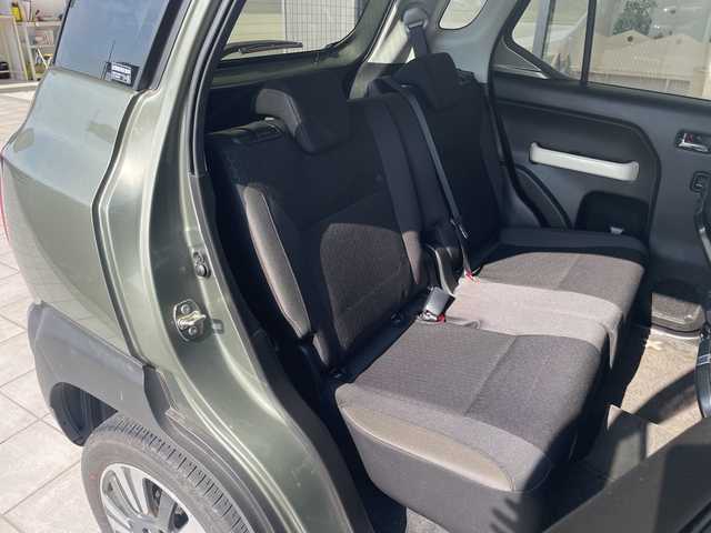 スズキ クロスビー HYBRID MZ 愛知県 2023(令5)年 1.8万km タフカーキパールメタリック/ホワイト2トーン スズキセーフティサポート/純正8型ナビ/全方位カメラ/レーダークルーズコントロール/シートヒーター/コーナーセンサー/純正アルミホイール/ＥＴＣ/LEDヘッドライト/パドルシフト/レーンキープアシスト/オートマチックハイビーム/ドライブレコーダー/衝突軽減システム/フルセグ/CD DVD/Bluetooth/ステアリングスイッチ/スマートキー/プッシュスタート