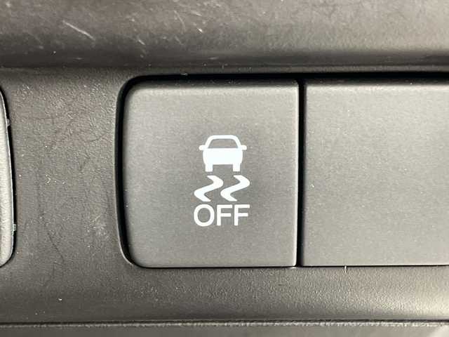 ホンダ フリード G ジャストセレクション 群馬県 2013(平25)年 5.6万km ホワイトオーキッドパール 社外７型ナビ　フルセグＴＶ　バックカメラ　両側電動スライドドア　横滑り防止機能　ステアリングスイッチ　オートエアコン　ＨＩＤオートライト　純正フロアマット　前後ドライブレコーダー　ビルトインＥＴＣ