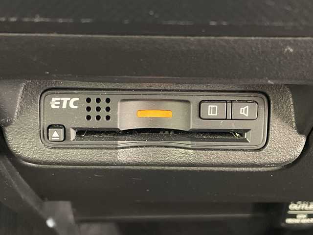 ホンダ フリード G ジャストセレクション 群馬県 2013(平25)年 5.6万km ホワイトオーキッドパール 社外７型ナビ　フルセグＴＶ　バックカメラ　両側電動スライドドア　横滑り防止機能　ステアリングスイッチ　オートエアコン　ＨＩＤオートライト　純正フロアマット　前後ドライブレコーダー　ビルトインＥＴＣ