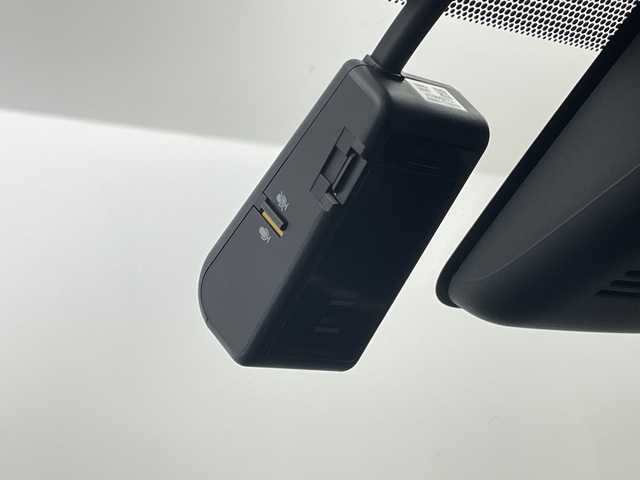 トヨタ アクア X 新潟県 2021(令3)年 2.9万km ブラスゴールドメタリック 4WD/純正ディスプレイオーディオ/　　BT/FM/AM/MiraCast/バックカメラ/レーダークルーズコントロール/LEDオートライト/オートハイビーム/ステアリングスイッチ/スマートキー/ビルトインETC2.0