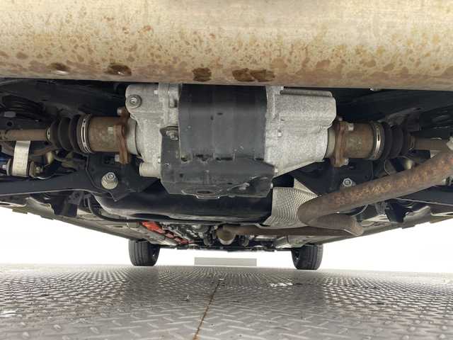 トヨタ アクア X 新潟県 2021(令3)年 2.9万km ブラスゴールドメタリック 4WD/純正ディスプレイオーディオ/　　BT/FM/AM/MiraCast/バックカメラ/レーダークルーズコントロール/LEDオートライト/オートハイビーム/ステアリングスイッチ/スマートキー/ビルトインETC2.0