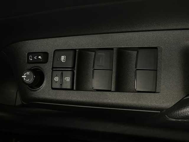 トヨタ アクア X 新潟県 2021(令3)年 2.9万km ブラスゴールドメタリック 4WD/純正ディスプレイオーディオ/　　BT/FM/AM/MiraCast/バックカメラ/レーダークルーズコントロール/LEDオートライト/オートハイビーム/ステアリングスイッチ/スマートキー/ビルトインETC2.0