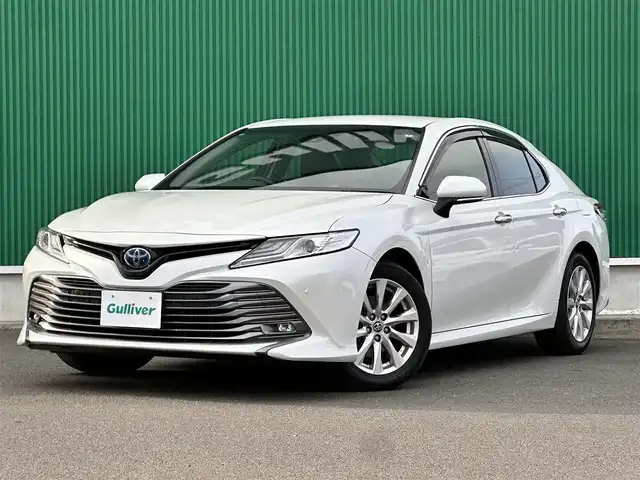 トヨタ カムリ G 宮城県 2020(令2)年 4.4万km プラチナホワイトパールマイカ カラーヘッドアップディスプレイ/＝＝＝/セーフティセンス/・プリクラッシュセーフティ/・レーンディパーチャーアラート/・オートマチックハイビーム/・レーダークルーズコントロール/ブラインドスポットモニター/リアクロストラフィックオートブレーキ/インテリジェントクリアランスソナー/8インチディスプレイオーディオ/・Bluetooth/・CD/DVD/バックカメラ/ビルトインETC2.0/ドライブレコーダー/運転席パワーシート/革巻きステアリング/ステアリングスイッチ/電動パーキングブレーキ/ブレーキホールド/LEDヘッドランプ/フォグランプ/オートライト/スマートキー＆プッシュスタート/スペアキー1本/電動格納ミラー/純正17インチAW/純正フロアマット/純正ドアバイザー/W/サイド/カーテンエアバッグ