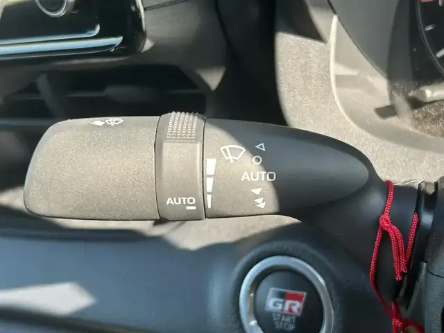 トヨタ ＧＲヤリス RZ ハイパフォーマンス 和歌山県 2023(令5)年 0.4万km プラチナホワイトパールマイカ 純正8インチナビ/フルセグTV/Bluetooth/バックカメラ/ビルトインETC2.0/デジタルインナーミラー型ドラレコ/トヨタセーフティセンス/HUD/レーダークルーズコントロール/GRエアロパーツ/HKSスポーツマフラー/車高調/BBS製18インチAW/スポーツエアクリ/JBLサウンド/革巻きステアリング/ステアリングスイッチ/ステアリングシーター/ハーフレザーシート/前席シートヒーター/LEDヘッドライト/フォグランプ/オートライト/オートハイビーム/ヘッドライトレベライザー/プッシュスタート/スマートキー/スペアキー/取扱説明書/保証書