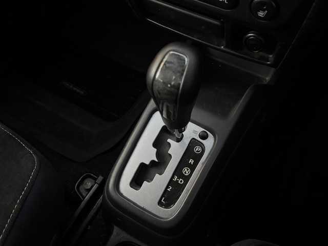 スズキ ジムニー ワイルドウィンド 宮城県 2007(平19)年 15.1万km パールホワイト 登録時走行距離150247km/パワーステアリング/パワーウインド/スペアキー有り/ACエアコン/Bluetooth接続/TV/AM/FM/SD/AUX/HIDヘッドライト/４WD/オフロードマッドタイヤ(ヨコハマ　ジオランダーG003)22年製/ヘッドライトレベライザー/純正フロアマット/純正アルミホイール/ABS/車高調リフトアップ/ルーフレールキャリア付き