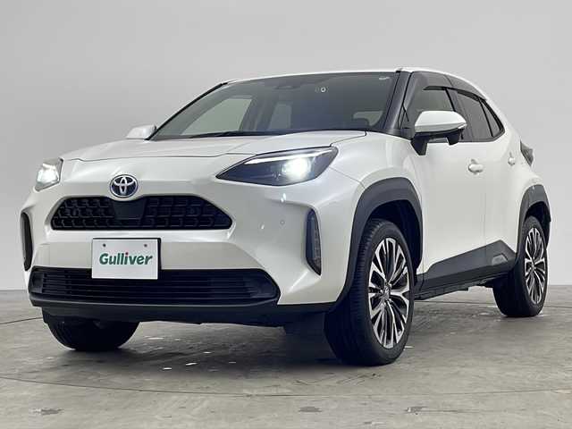 トヨタ ヤリスクロス ハイブリッド Z 徳島県 2021(令3)年 4.3万km ホワイトパールクリスタルシャイン 純正ディスプレイオーディオ/バックカメラ/Bluetooth/トヨタセーフティーセンス/・プリクラッシュセーフティー/・レーンキープディパーチャーアラート/・オートマチックハイビーム/前後ドライブレコーダー/ビルトインETC/レーダークルーズコントロール/ステアリングヒーター/ステアリングスイッチ/パワーシート/シートヒーター/オートライト/LEDヘッドライト/スマートキー2本/プッシュスタート