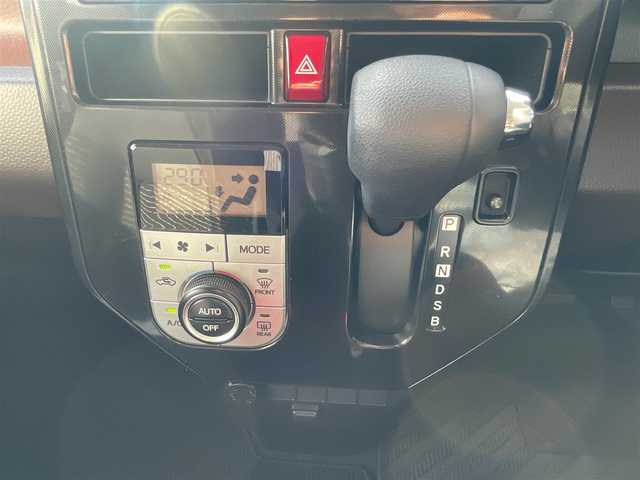 トヨタ タンク G S 大阪府 2017(平29)年 3.6万km マゼンタベリーマイカM 純正ナビ/両側パワースライドドア/衝突回避支援ブレーキ機能/純正14インチアルミホイール/車線逸脱警報/電動格納ミラー/CD/DVD再生/アイドリングストップ/オートライト/コーナーセンサー