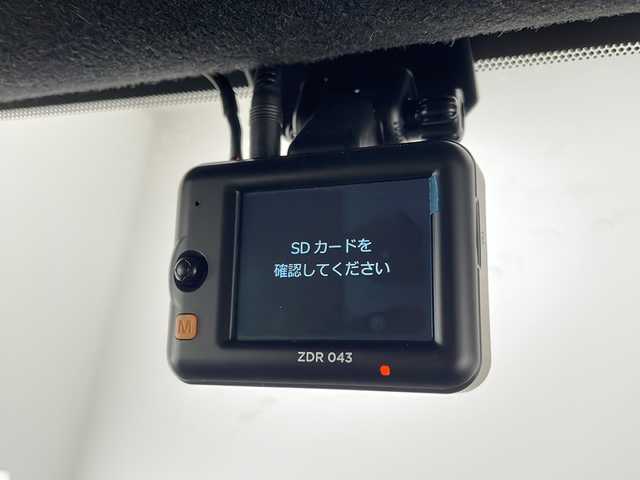 マツダ ＭＸ－３０ インダストリアルクラシック 宮崎県 2021(令3)年 2.2万km ソウルレッドクリスタル3トーン 禁煙車/ベーシックＰＫＧ＋インダストリアルクラシックパッケージ/衝突被害軽減ブレーキ/純正10.25型ディスプレイオーディオ/（AppleCarPlay/Bluetooth/USB/HDMI/フルセグTV/ナビ）/純正ビルトインETC/純正LEDオートライト/純正18インチアルミ/純正フロアマット/社外前後ドライブレコーダー/全方位モニター/アダプティブクルーズコントロール/レーンディパーチャーアラート/クリアランスソナー/ブラインドスポットモニター/電子パーキング/オートホールド/運転席メモリ付きパワーシート/前席シートヒーター/ステアリングヒーター/パドルシフト/本革巻ハンドル/ウインカードアミラー/スマートキー/プッシュエンジンスタート/スペアキー/新車時保証書/取扱い説明書