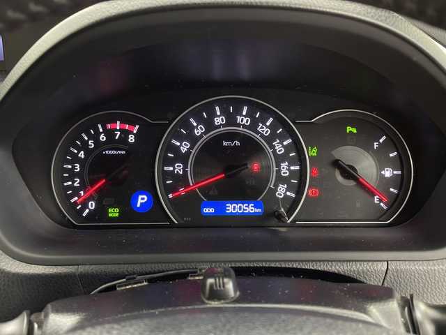 トヨタ ヴォクシー ZS 煌Ⅲ 鹿児島県 2021(令3)年 3万km ホワイトパールクリスタルシャイン ＴＯＹＯＴＡセーフティセンス　/純正ナビ　/（フルセグ/Bluetooth/CD/DVD）/純正フリップダウンモニター　/両側パワースライドドア　/社外ドライブレコーダー　/クルーズコントロール　/ハーフレザー　/ＥＴＣ２．０　/バックカメラ　/ＬＥＤヘッドライト/オートライト/オートマチックハイビーム/レーンキープアシスト/プッシュスタートボタン/スペアキー1本/保証書