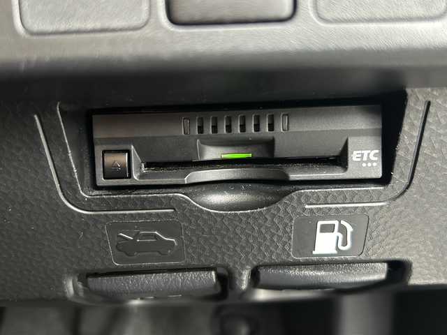 トヨタ ルーミー G 山口県 2022(令4)年 5.9万km パールホワイトⅢ 純正メモリナビ【NSLN-W68】/Bluetooth/両側パワースライドドア/バックカメラ/スマートアシスト/・衝突回避支援ブレーキ機能/・衝突警報機能/・車線逸脱警報/・路側逸脱警報/・ふらつき警報/・ブレーキ抑制付誤発進お知らせ機能/・コーナーセンサー/ETC/LEDヘッドライト/USB充電端子/スマートキー/プッシュスタート