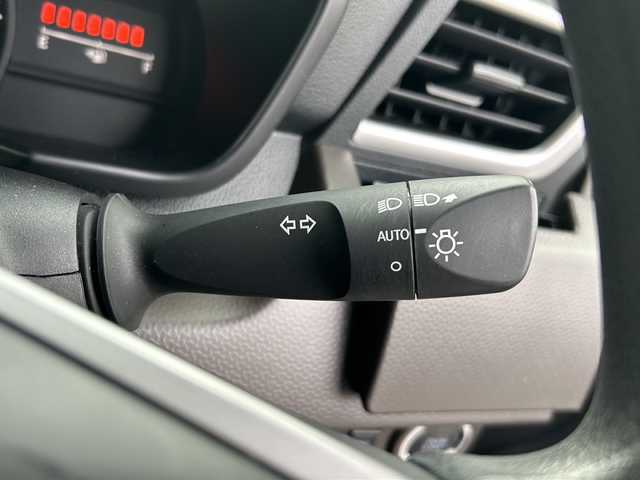 トヨタ ルーミー G 山口県 2022(令4)年 5.9万km パールホワイトⅢ 純正メモリナビ【NSLN-W68】/Bluetooth/両側パワースライドドア/バックカメラ/スマートアシスト/・衝突回避支援ブレーキ機能/・衝突警報機能/・車線逸脱警報/・路側逸脱警報/・ふらつき警報/・ブレーキ抑制付誤発進お知らせ機能/・コーナーセンサー/ETC/LEDヘッドライト/USB充電端子/スマートキー/プッシュスタート