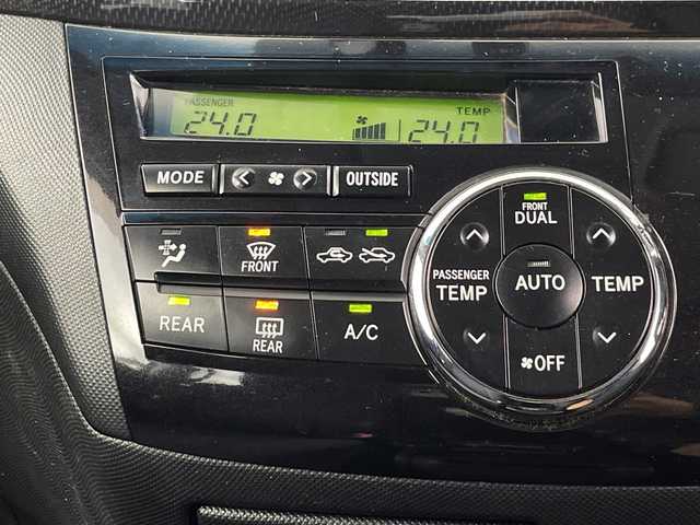 トヨタ エスティマ アエラス 埼玉県 2012(平24)年 6.9万km ホワイトパールクリスタルシャイン 純正フリップダウンモニター/純正ナビ/　(Bluetooth/CD/DVD/DS/FM/AM)/フルセグテレビ/バックカメラ/ビルトインETC/前方ドライブレコーダー/両側パワースライドドア/クルーズコントロール/プッシュスタート/オートキセノンライト/純正フロアマット/純正18インチアルミホイール