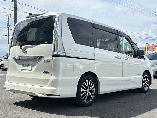 日産 セレナ HWS S HV Vセレ +Sefty 香川県 2015(平27)年 6.8万km ブリリアントホワイトパール 両側パワースライドドア/純正ナビ/（全方位カメラ/フルセグテレビ/CD/DVD/Bluetooth)/前後コーナーセンサー/LEDヘッドライト/オートライト/クルーズコントロール/オートエアコン/純正アルミホイール/純正フロアマット/ETC/プッシュスタート/スマートキー