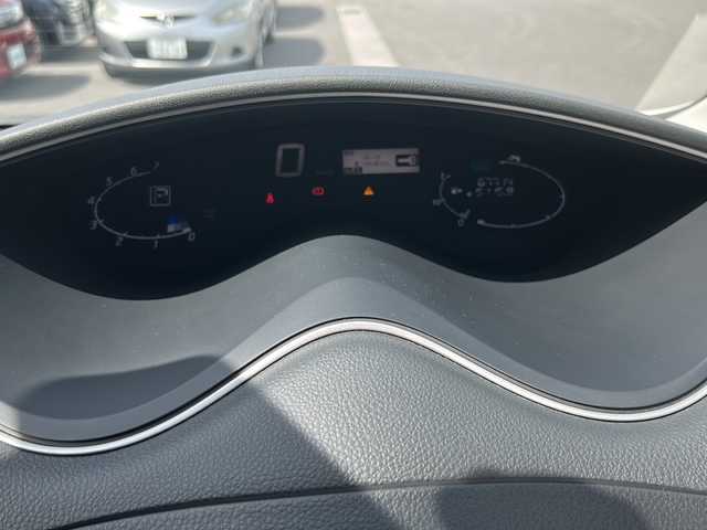 日産 セレナ HWS S HV Vセレ +Sefty 香川県 2015(平27)年 6.8万km ブリリアントホワイトパール 両側パワースライドドア/純正ナビ/（全方位カメラ/フルセグテレビ/CD/DVD/Bluetooth)/前後コーナーセンサー/LEDヘッドライト/オートライト/クルーズコントロール/オートエアコン/純正アルミホイール/純正フロアマット/ETC/プッシュスタート/スマートキー