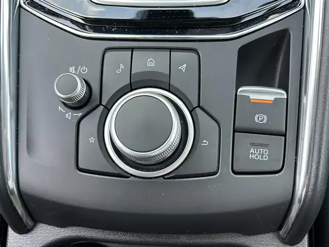 マツダ ＣＸ－５ XD ブラックトーンエディション 奈良県 2022(令4)年 3.2万km ロジウムホワイトプレミアムメタリック １０．２５インチ純正ナビ　/ｂｌｕｅｔｏｏｔｈ　/フルセグテレビ　/全方位カメラ　/viewボタン/ＥＴＣ　/ハーフレザーシート　/パワーシート　/シートヒーター　/ｉ－ＡＣＴＩＶＳＥＮＳＥ　/コーナーセンサー前後　/パドルシフト/ダウンヒルシステム/電動格納ミラー/LEDヘッドライト
