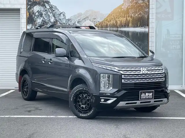 三菱 デリカＤ：５ G 長野県 2019(令1)年 7万km アイガーグレーM/ダイヤモンドブラックマイカ 切替４WDディーゼルターボ/TOYOオープンカントリータイヤ/RAYSアルミホイール/ベースキャリア/マッドガード/純正ナビ/フリップダウンモニター/バックカメラ/ETC/ドラレコ/Bluetooth/フルセグTV/両側パワースライドドア/ドアバイザー/オートホールド機能/電動パーキングブレーキ/追従機能付クルーズコントロール/パドルシフト/純正フロアマット/衝突被害軽減システム