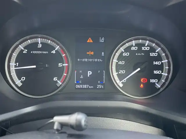 三菱 デリカＤ：５ G 長野県 2019(令1)年 7万km アイガーグレーM/ダイヤモンドブラックマイカ 切替４WDディーゼルターボ/TOYOオープンカントリータイヤ/RAYSアルミホイール/ベースキャリア/マッドガード/純正ナビ/フリップダウンモニター/バックカメラ/ETC/ドラレコ/Bluetooth/フルセグTV/両側パワースライドドア/ドアバイザー/オートホールド機能/電動パーキングブレーキ/追従機能付クルーズコントロール/パドルシフト/純正フロアマット/衝突被害軽減システム