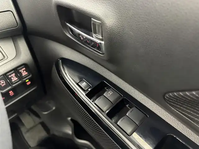 日産 デイズ ルークス ハイウェイスターX Gパッケージ 愛知県 2017(平29)年 6.7万km オーシャンブルーP 純正ナビ（フルセグ、CD、Bluetooth）/ETC/全方位カメラ/両側パワスラドア/衝突軽減ブレーキ/LEDヘッドライト/スマートキー/ドラレコ前後/オートライト/純正15インチAW/純正フロアマット/アイドリングストップ/横滑り防止装置/フォグライト