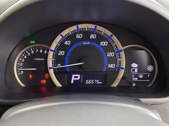 スズキ ワゴンＲ スティングレー Jスタイル 鹿児島県 2015(平27)年 6.7万km フェニックスレッドパール 純正SDナビ/(SD/CD/AUX/AM/FM/フルセグTV)/衝突軽減ブレーキ/バックカメラ/ETC/パワーウィンドウ/パワーステアリング/純正15インチアルミホイール/純正フロアマット/保証書/取扱説明書