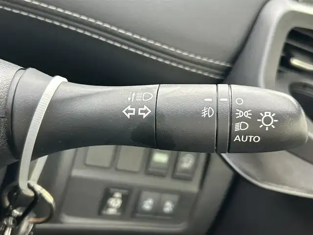 日産 セレナ ハイウェイスター プロパイロットED 島根県 2017(平29)年 4.5万km ダイヤモンドブラック 純正メモリナビ　/(フルセグTV/ＤＶＤ再生/Ｂｌｕｅｔｏｏｔｈ接続)/フリップダウンモニター　/両側パワースライドドア/前方ドライブレコーダー/バックカメラ　/ＥＴＣ/レーダークルーズコントロール/衝突軽減ブレーキ　/レーンアシスト/電動パーキングブレーキ　/前後コーナーセンサー　/横滑り防止装置/アイドリングストップ/スマートキー/プッシュスタート　/純正フロアマット/社外15インチアルミホイール