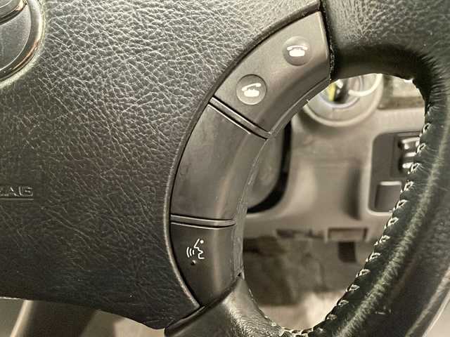 トヨタ ランドクルーザー プラド TX－LTD 60thスペシャル 新潟県 2006(平18)年 13.7万km ブラック パワーステアリング/パワーウィンドウ/４WD/オートエアコン/M/Dチェンジャー/バックカメラ/純正ETC/TV（ワンセグ）/HDDメモリナビ/3列シート/純正フロアマット/布シート/ルーフレール/純正アルミホイール/ABS/オートライト/Wエアバック