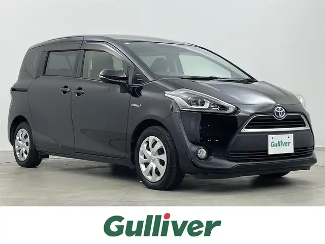 トヨタ シエンタ ハイブリッド G 埼玉県 2016(平28)年 8万km ブラックマイカ 社外ナビ　ビルトインＥＴＣ　衝突軽減ブレーキ　両側パワースライドドア　純正フロアマット　ステアリングスイッチ　プッシュスタート　スマートキー　ＬＥＤヘッドライト　Ｂｌｕｅｔｏｏｔｈ　ＣＤ　地デジＴＶ