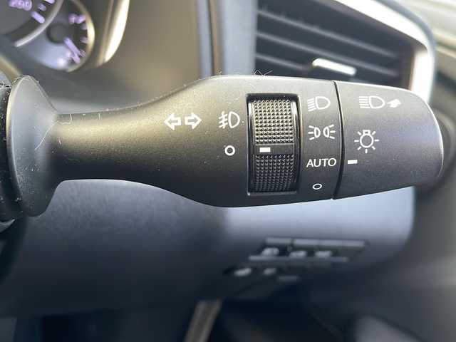 レクサス ＲＸ 300 バージョンL 山口県 2018(平30)年 6.8万km ソニッククォーツ サンルーフ/黒レザーシート/純正ナビ/Bluetooth/フルセグTV/バックカメラ/スマートキー＆プッシュスタート/ヘッドアップディスプレイ/ブラインドスポットモニター/パワーバックドア/ステアリングヒーター/クルーズコントロール/ステアリングスイッチ/前席パワーシート/前席シートヒーター＆ベンチレーション/電動チルト＆テレスコピック/社外前後ドライブレコーダー/LEDヘッドライト/LEDフォグライト/オートライト/オートマチックハイビーム/シーケンシャルウィンカー/純正20インチAW/保証書・取説/スペアキー1個・カードキー1個