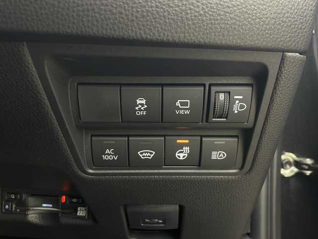 トヨタ ヤリスクロス ハイブリッド Z 秋田県 2024(令6)年 0.9万km ブラックマイカ ４WD/純正メモリーナビ/Bluetooth/バックカメラ/ETC2.0/前席シートヒーター/運転席パワーシート/前後コーナーセンサー/前後ドライブレコーダー/純正AW/ヒルディセントコントロール/ステアリングヒーター/衝突被害軽減システム/オートマチックハイビーム/自動パーキングブレーキ/LEDヘッドライト/スマートキー/スペアキー