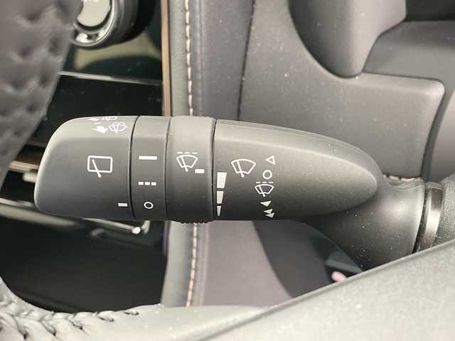 トヨタ アルファードハイブリット X 愛知県 2025(令7)年 0.5万km プラチナホワイトパールマイカ 純正9型ディスプレイオーディオ　ナビ機能なし/フリップダウンモニター/全方位カメラ/三眼LEDヘッドライト/両側パワースライドドア/レーダークルーズコントロール/バックカメラ/コーナーセンサー/純正アルミホイール/ETC2.0/ブラインドスポットモニター/リアオートエアコン/オートマチックハイビーム/衝突軽減システム/フルセグ/Bluetooth/ステアリングスイッチ/スマートキー/プッシュスタート