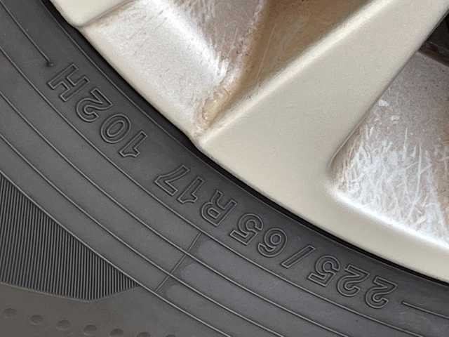 トヨタ アルファードハイブリット X 愛知県 2025(令7)年 0.5万km プラチナホワイトパールマイカ 純正9型ディスプレイオーディオ　ナビ機能なし/フリップダウンモニター/全方位カメラ/三眼LEDヘッドライト/両側パワースライドドア/レーダークルーズコントロール/バックカメラ/コーナーセンサー/純正アルミホイール/ETC2.0/ブラインドスポットモニター/リアオートエアコン/オートマチックハイビーム/衝突軽減システム/フルセグ/Bluetooth/ステアリングスイッチ/スマートキー/プッシュスタート