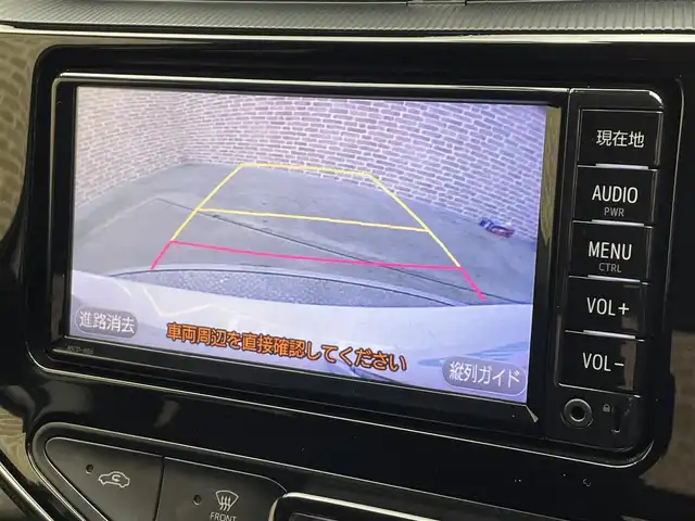 トヨタ アクア S スタイルブラック 岩手県 2018(平30)年 9.7万km ホワイトパールクリスタルシャイン トヨタセーフティセンスC/プリクラッシュセーフティ/レーンディパーチャーアラート/オートマチックハイビーム/先行車発進告知機能/横滑り防止装置/クリアランスソナー/パーキングサポートブレーキ/オートエアコン/オートライト/純正ナビ/バックカメラ/ETC/ドライブレコーダー/ステアリングスイッチ/ヘッドライトレベライザー/純正フロアマット/15インチスチールホイール/純正ホイールキャップ