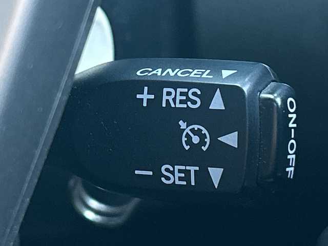 トヨタ クラウン アスリート アスリート 茨城県 2010(平22)年 13.8万km ホワイトパールクリスタルシャイン 純正ナビ　/-TV/AM/FM/AUX/衝突軽減システム　/ＴＲＤエアロ　/バックカメラ/レザーシート　/クルーズコントロール　/D席N席パワーシート　/D席N席シートヒーター　/D席N席エアシート　/ドライブレコーダー　/電動チルト　　/ＥＴＣ　/プッシュスタート