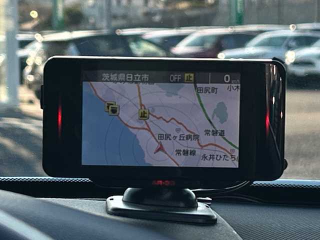 トヨタ クラウン アスリート アスリート 茨城県 2010(平22)年 13.8万km ホワイトパールクリスタルシャイン 純正ナビ　/-TV/AM/FM/AUX/衝突軽減システム　/ＴＲＤエアロ　/バックカメラ/レザーシート　/クルーズコントロール　/D席N席パワーシート　/D席N席シートヒーター　/D席N席エアシート　/ドライブレコーダー　/電動チルト　　/ＥＴＣ　/プッシュスタート