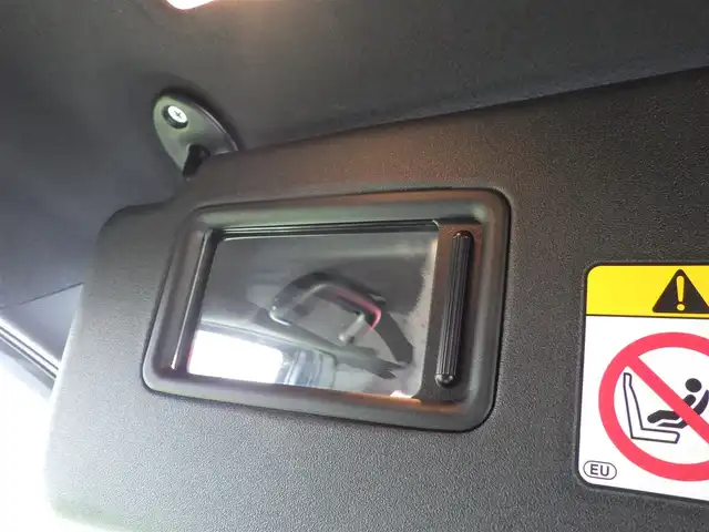 トヨタ ノア G 千葉県 2019(平31)年 5.7万km ボルドーマイカメタリック トヨタセーフティセンス/・プリクラッシュセーフティ/・レーンディパーチャーアラート/・オートハイビーム/クルーズコントロール/アイドリングストップ/両側パワースライドドア/バックドアイージークローザ/純正SDナビ/地デジTV/【DVD/CD再生可　Bluetooth接続】/バックカメラ/ETC/LEDヘッドライト/フォグライト/ウインカーミラー/前席シートヒーター/革巻きステアリング/ステアリングスイッチ/クリアランスソナー/純正15インチアルミホイル/スマートキー