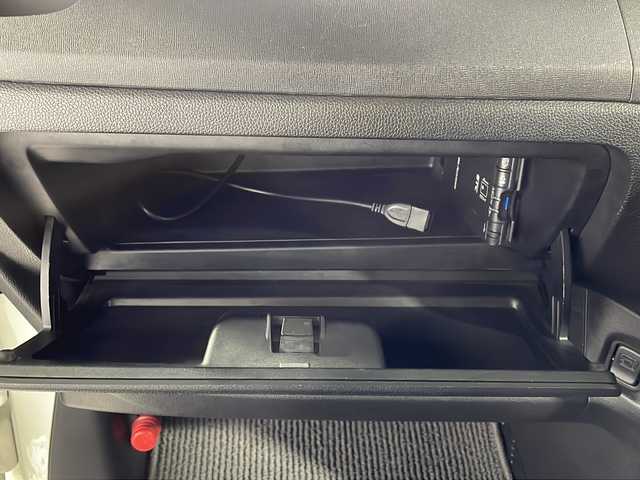 ホンダ Ｎ ＯＮＥ G Lパッケージ 福岡県 2013(平25)年 3.9万km プレミアムホワイトパール ワンセグテレビ/プッシュスタート/ETC/前後方向ドライブレコーダー/オートライト/Bluetooth接続