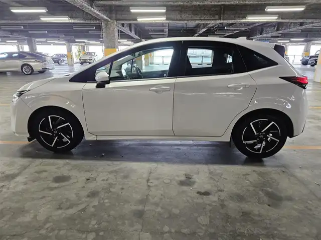 日産 ノート X 富山県 2021(令3)年 6.7万km ピュアホワイトパール 〇ワンオーナー/〇純正ナビ/〇フルセグTV/〇バックカメラ/〇アラウンドビューモニター/〇ETC2.0/〇ドライブレコーダー/〇アダプティブLEDヘッドランプ/〇フォグランプ/〇オートライト/〇全方位運転支援システム/・インテリジェントエマージェンシーブレーキ/・踏み間違い衝突防止アシスト/・標識検知機能/〇オートエアコン/〇ステアリングスイッチ/〇インテリジェントキー/〇禁煙車