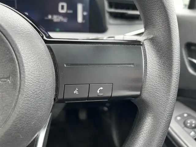 日産 ノート X 富山県 2021(令3)年 6.7万km ピュアホワイトパール 〇純正ナビ/〇フルセグTV/〇バックカメラ/〇アラウンドビューモニター/〇ETC2.0/〇ドライブレコーダー/〇電動パーキングブレーキ/〇アダプティブLEDヘッドランプ/〇フォグランプ/〇オートライト/〇オートハイビーム/〇全方位運転支援システム/・インテリジェントエマージェンシーブレーキ/・踏み間違い衝突防止アシスト/・標識検知機能/〇ステアリングスイッチ/〇インテリジェントキー