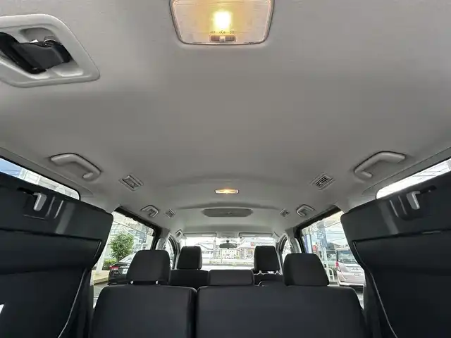 トヨタ ヴォクシー X 群馬県 2015(平27)年 11.6万km ダークバイオレットマイカメタリック (株)IDOMが運営する【じしゃロン伊勢崎店】の自社ローン専用車両になりますこちらは現金またはオートローンご利用時の価格です。自社ローンご希望の方は別途その旨お申付け下さい/両側パワースライドドア/ドアバイザー/イージークローザー/アイドリングストップ