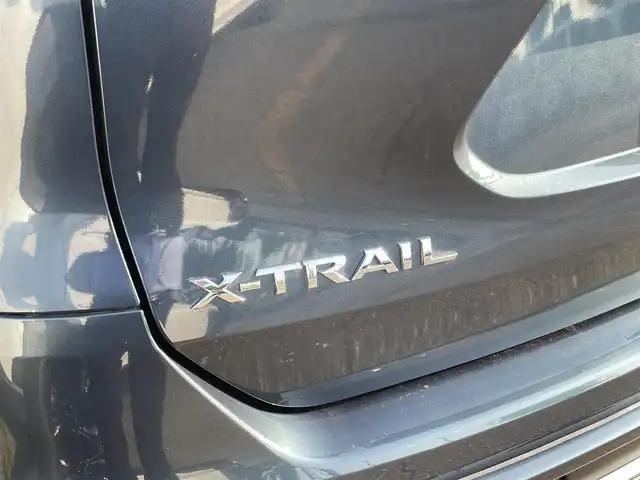 日産 エクストレイル 20X エマージェンシーブレーキ 新潟県 2015(平27)年 7.4万km スチールブルー 4WD/純正メモリナビ/フルセグ/　CD/MSV USB/AUX/Bluetooth/アラウンドビューカメラ/前席シートヒーター/キセノンヘッドライト/オートライト/フォグランプ/クルーズコントロール/衝突被害軽減ブレーキ/電動格納式ミラー/ETC