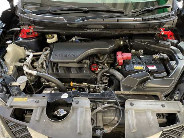 日産 エクストレイル 20X エマージェンシーブレーキ 新潟県 2015(平27)年 7.4万km スチールブルー 4WD/純正メモリナビ/フルセグ/　CD/MSV USB/AUX/Bluetooth/アラウンドビューカメラ/前席シートヒーター/キセノンヘッドライト/オートライト/フォグランプ/クルーズコントロール/衝突被害軽減ブレーキ/電動格納式ミラー/ETC