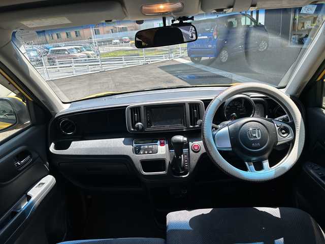 ホンダ Ｎ ＯＮＥ ツアラー Lパッケージ 愛知県 2013(平25)年 11.6万km プレミアムイエローパールⅡ ディスプレイオーディオ【DDX4190BT】/エンジンスタートボタン/クルーズコントロール/スマートキー/ETC車載器/純正14インチアルミホイール