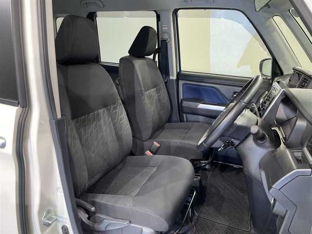 トヨタ タンク カスタムG－T 広島県 2019(令1)年 3.5万km パールホワイトⅢ 純正SDナビ（NSCN-W68)/（Bluetooth/地デジ/CD/AUX/AM/FM）/スマートアシスト　/　　-衝突軽減ブレーキ　/　　-車線逸脱警報/　　-クルーズコントロール/　　-オートハイビーム/　　-コーナーセンサー　/両側パワースライドドア/シートヒーター/ビルトインETC/ＬＥＤヘッドライト　/LEDフォグランプ/プッシュスタート/　　-スマートキー/後席サンバイザー/純正フロアマット