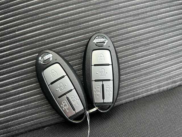日産 セレナ ハイウェイスター V 愛媛県 2021(令3)年 1.9万km ブリリアントホワイトパール 純正１０型大画面ナビ/フルセグＴＶ Bluetooth DVD/プロパイロット/両側パワースライドドア/前後コーナーセンサ/ブラインドスポット/バックカメラ/ドライブレコーダー/エマージェンシーブレーキ/追従クルーズコントロール/LEDヘッドライト