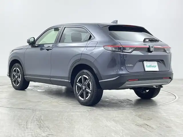 ホンダ ヴェゼル G 群馬県 2023(令5)年 1万km メテオロイドグレーメタリック 純正ナビ　バックカメラ　アダプティブクルーズコントロール　レーンキープアシスト　衝突被害軽減ブレーキ　オートマチックハイビーム　コーナーセンサー　ダウンヒルアシストコントロール　ＥＴＣ　ＬＥＤ　禁煙車